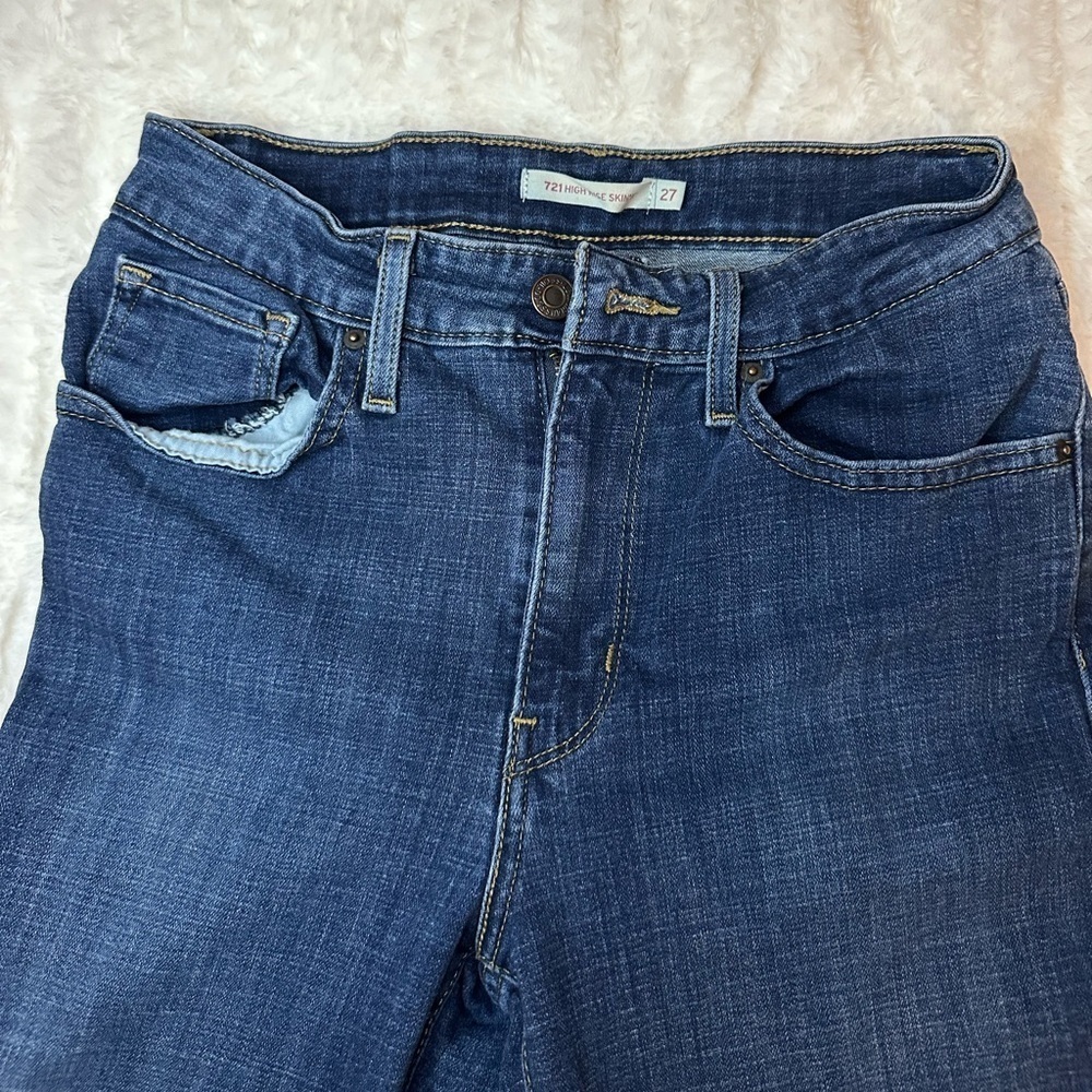 Levi's 721 High Rise Skinny Jeans Size 27 - Picture 6 of 9